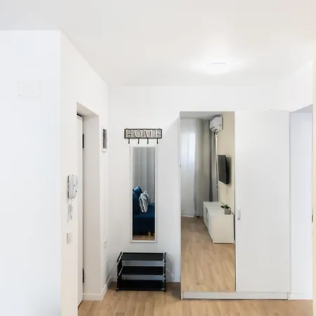 Simplicity * Бухарест