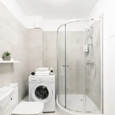 Apartment Simplicity