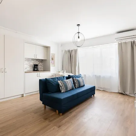 Apartment Simplicity *