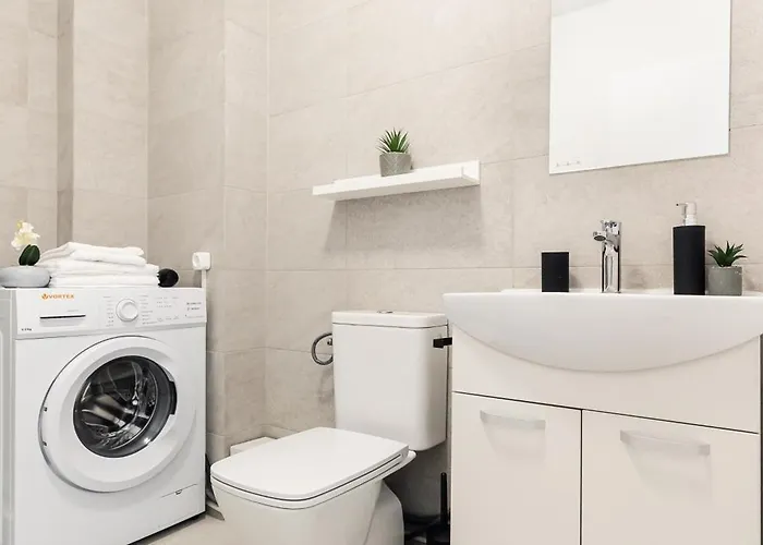 Apartment Simplicity
