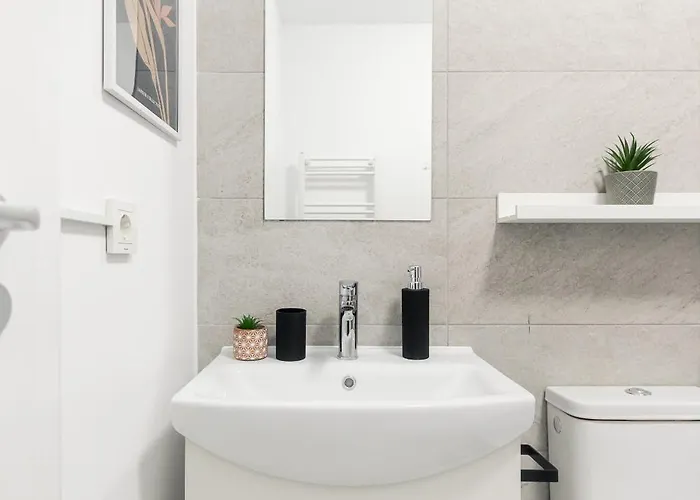 Simplicity בוקרשט