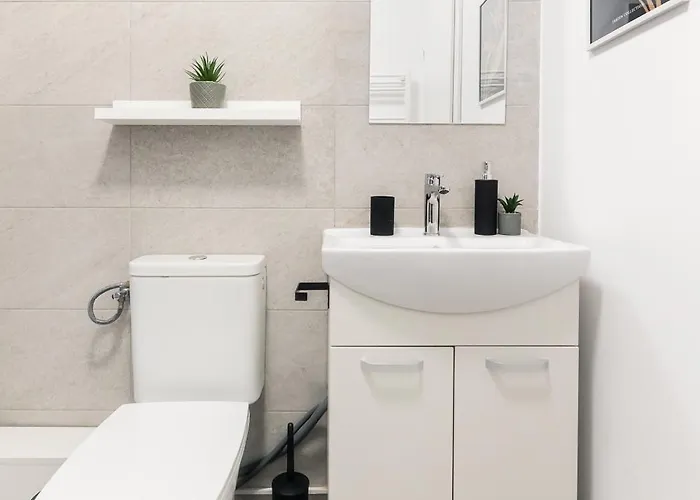 Simplicity * בוקרשט