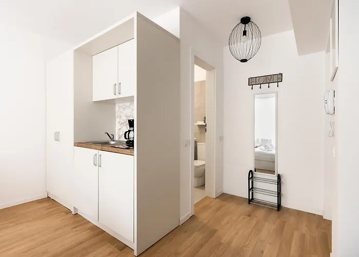 Simplicity בוקרשט