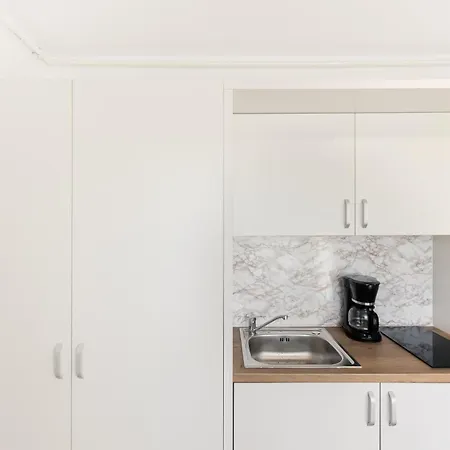 Apartment Simplicity