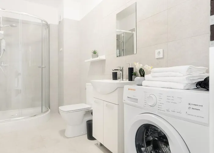 Simplicity * Bukarest